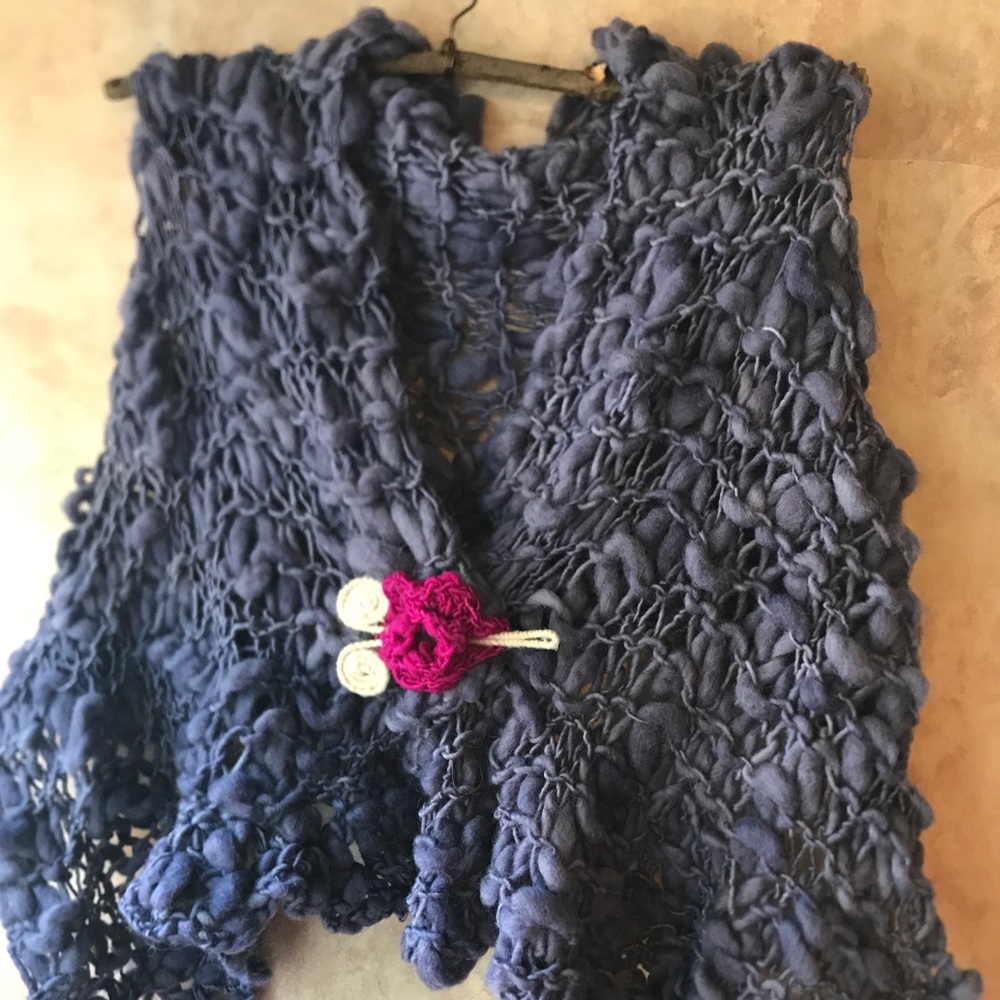 Urban Design Poncho 💯 % Wool